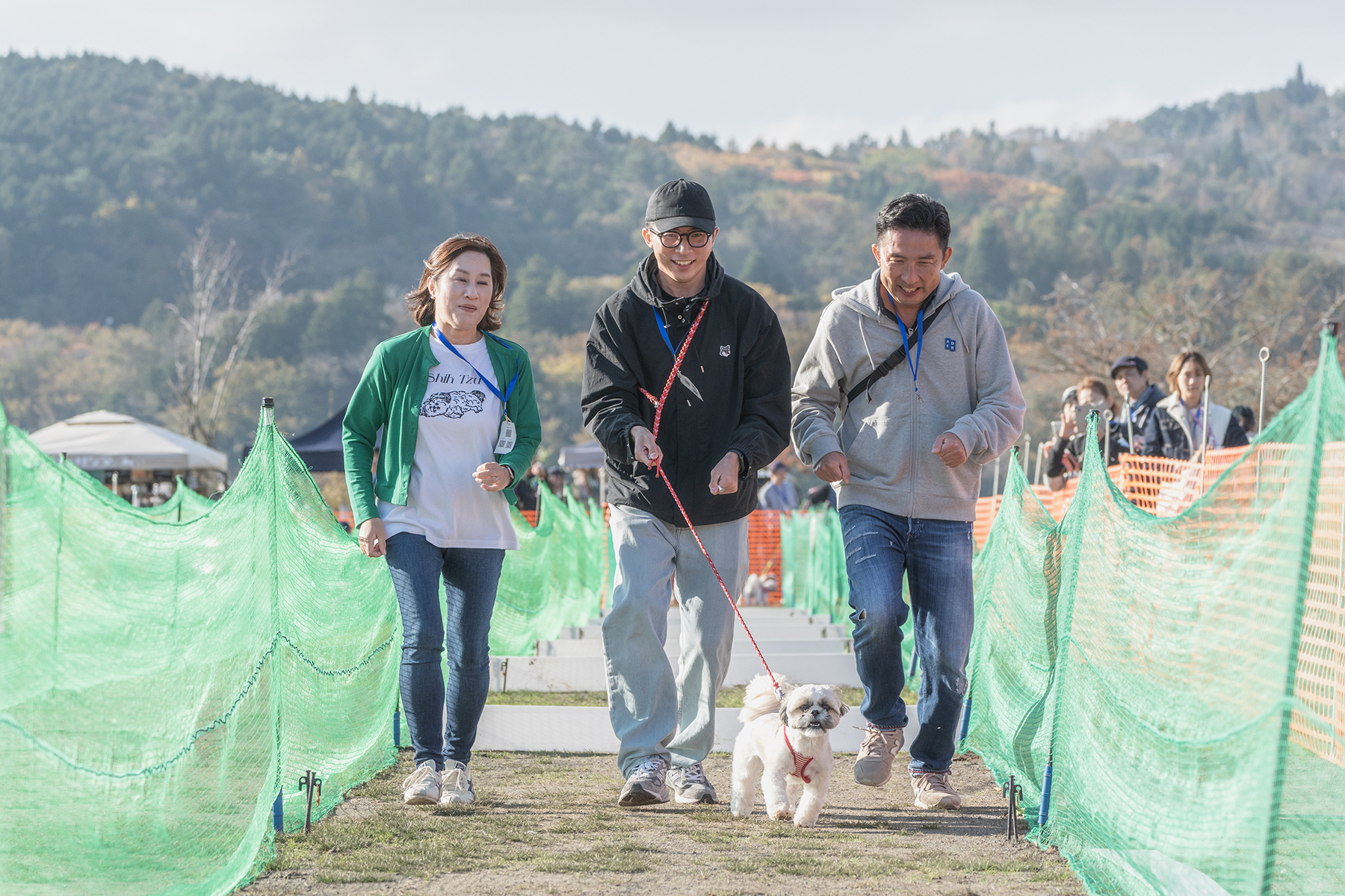 家族でダッシュ撮影(Jack Russell Terrier)