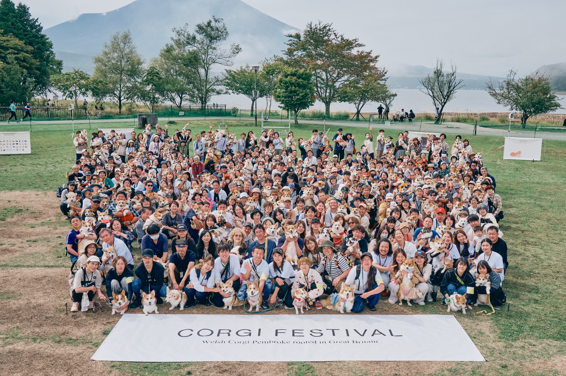 集合写真撮影(Corgi Spring)